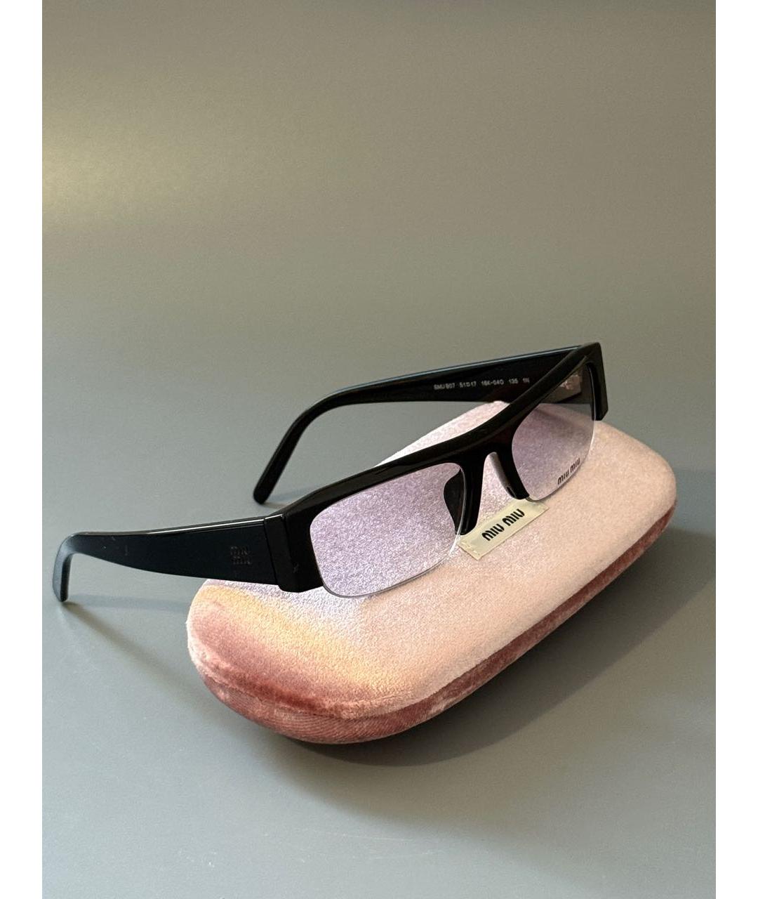 MIU MIU Черные пластиковые солнцезащитные очки, фото 7