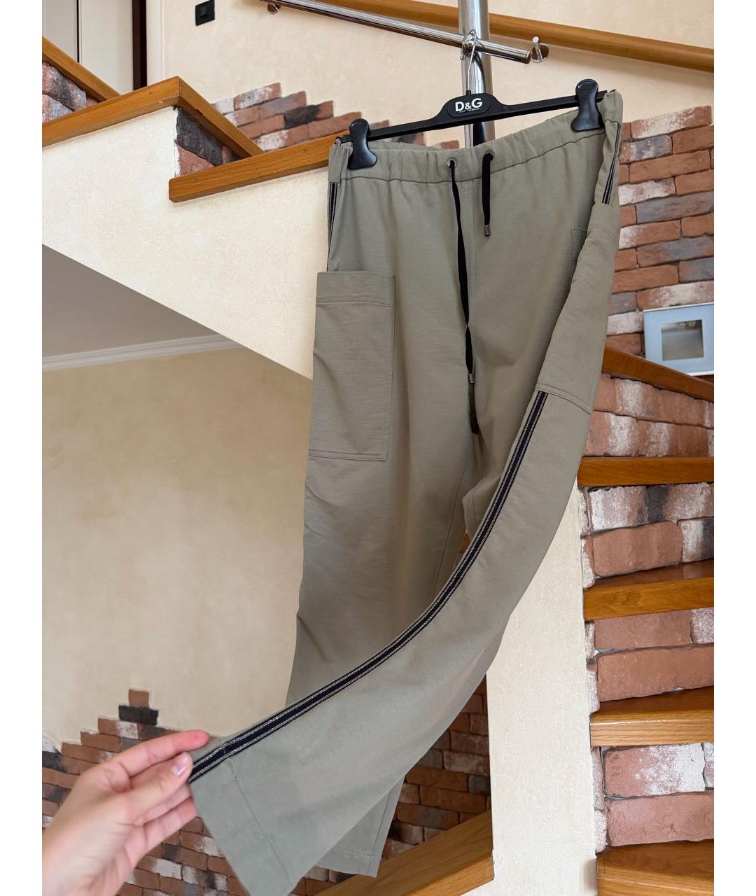 BRUNELLO CUCINELLI Хаки хлопко-эластановые спортивные брюки и шорты, фото 4