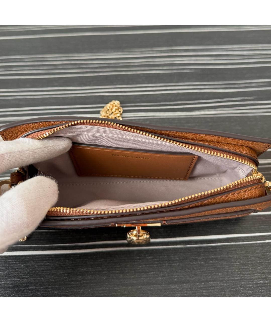 MICHAEL KORS Коричневая кожаная сумка через плечо, фото 4