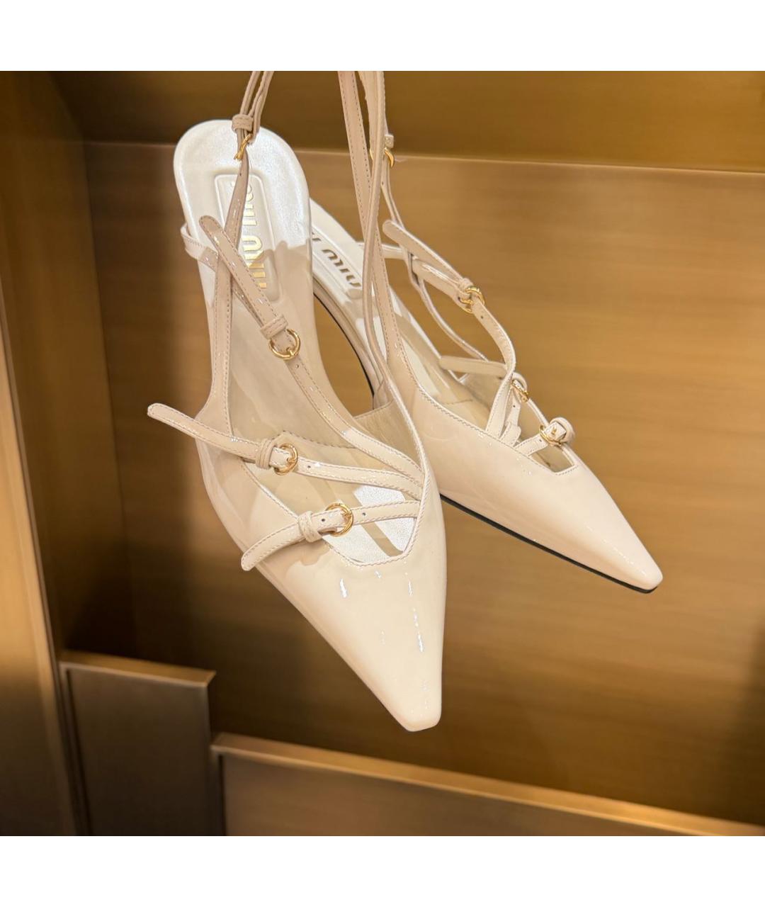 MIU MIU Белые туфли из лакированной кожи, фото 5