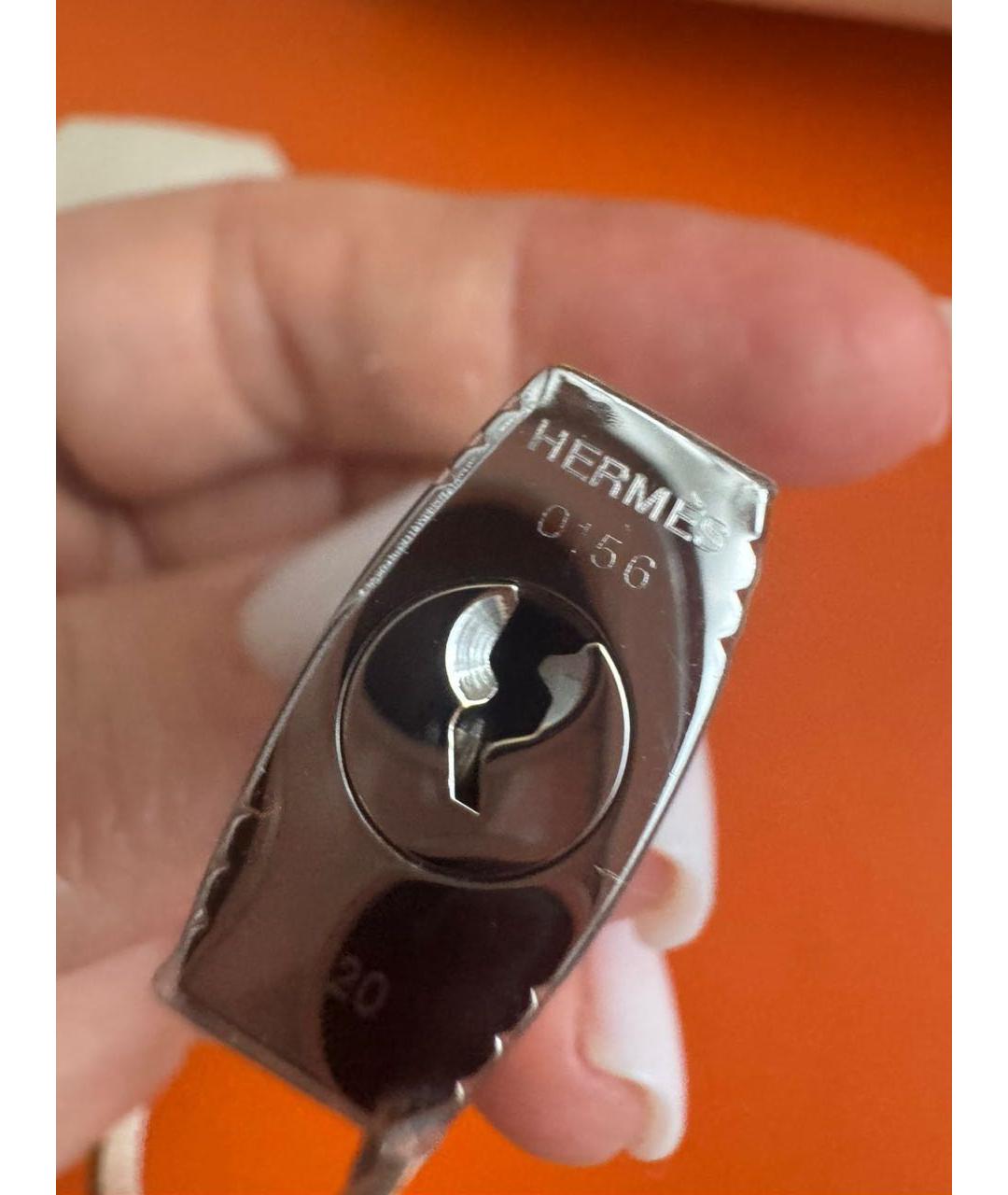 HERMES Серая кожаная сумка с короткими ручками, фото 5