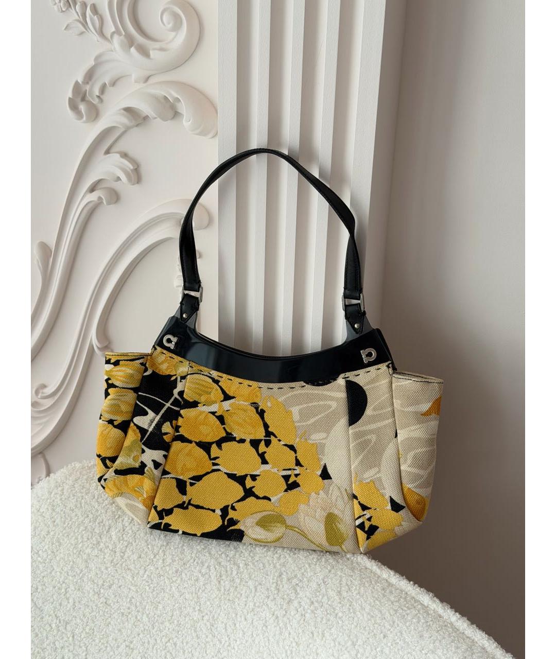 FERRAGAMO Желтая сумка с короткими ручками, фото 2