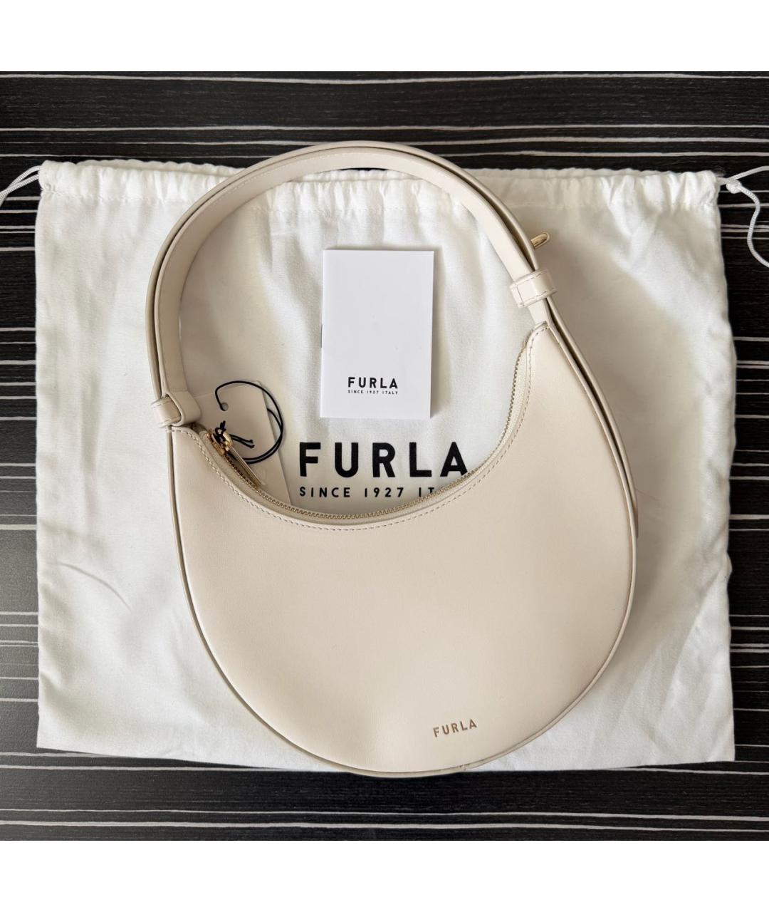 FURLA Бежевая кожаная сумка с короткими ручками, фото 4