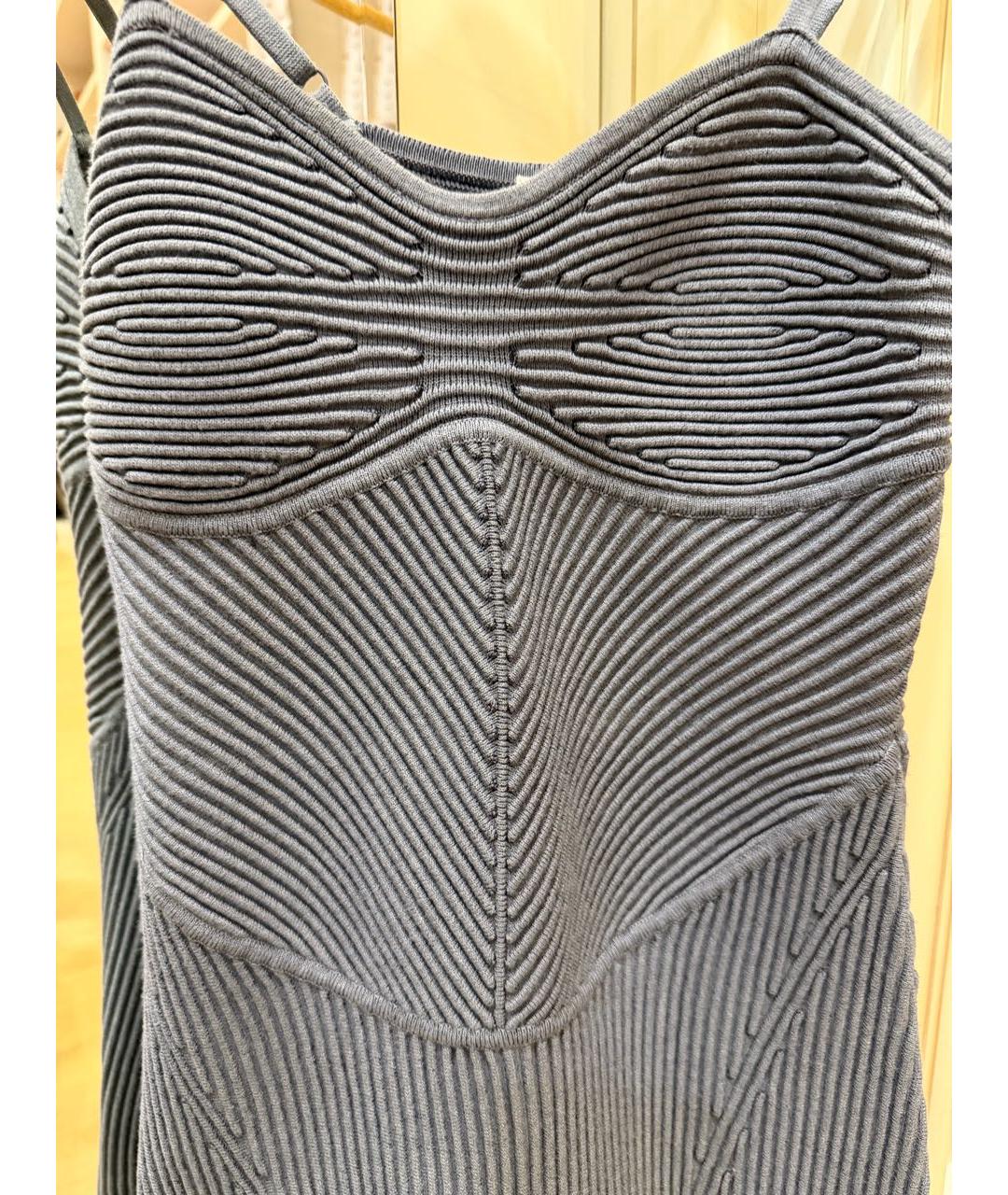 ALO YOGA Серое полиамидовое повседневное платье, фото 4