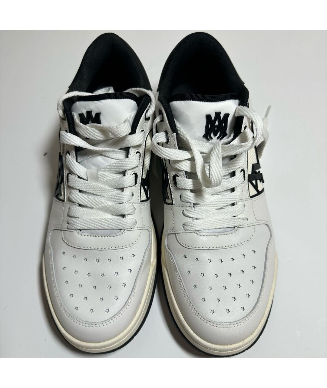 AMIRI Белые кожаные низкие кроссовки / кеды, фото 2