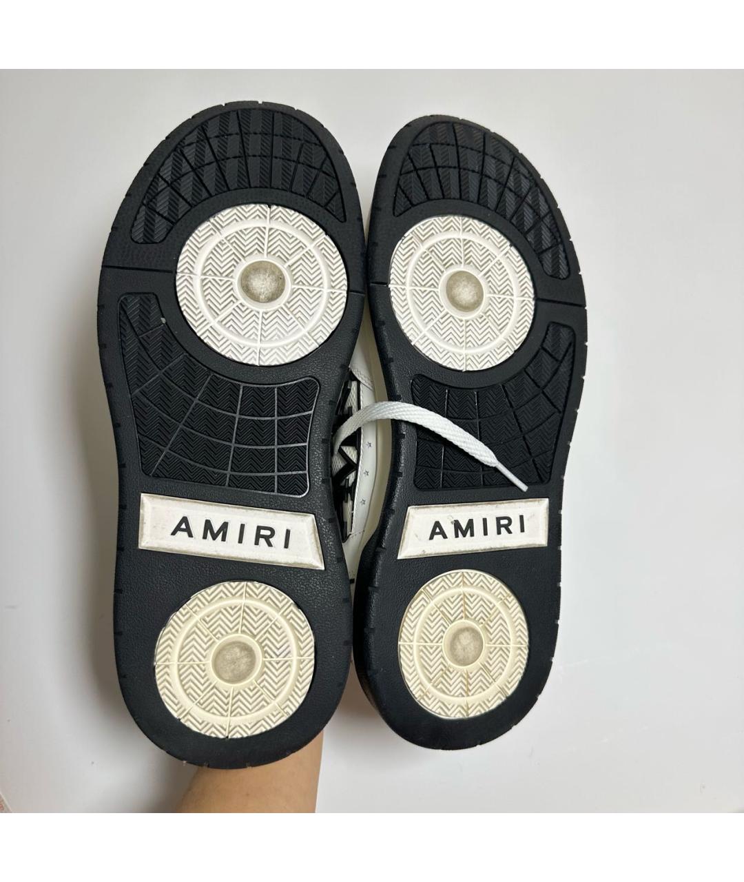 AMIRI Белые кожаные низкие кроссовки / кеды, фото 6