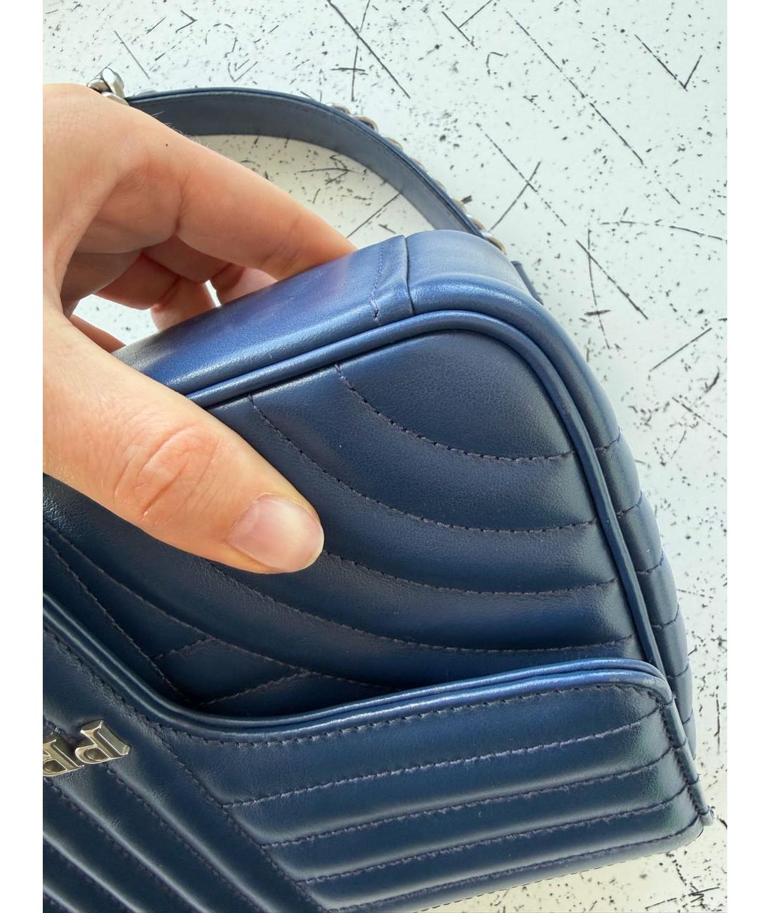PRADA Синяя кожаная сумка с короткими ручками, фото 3