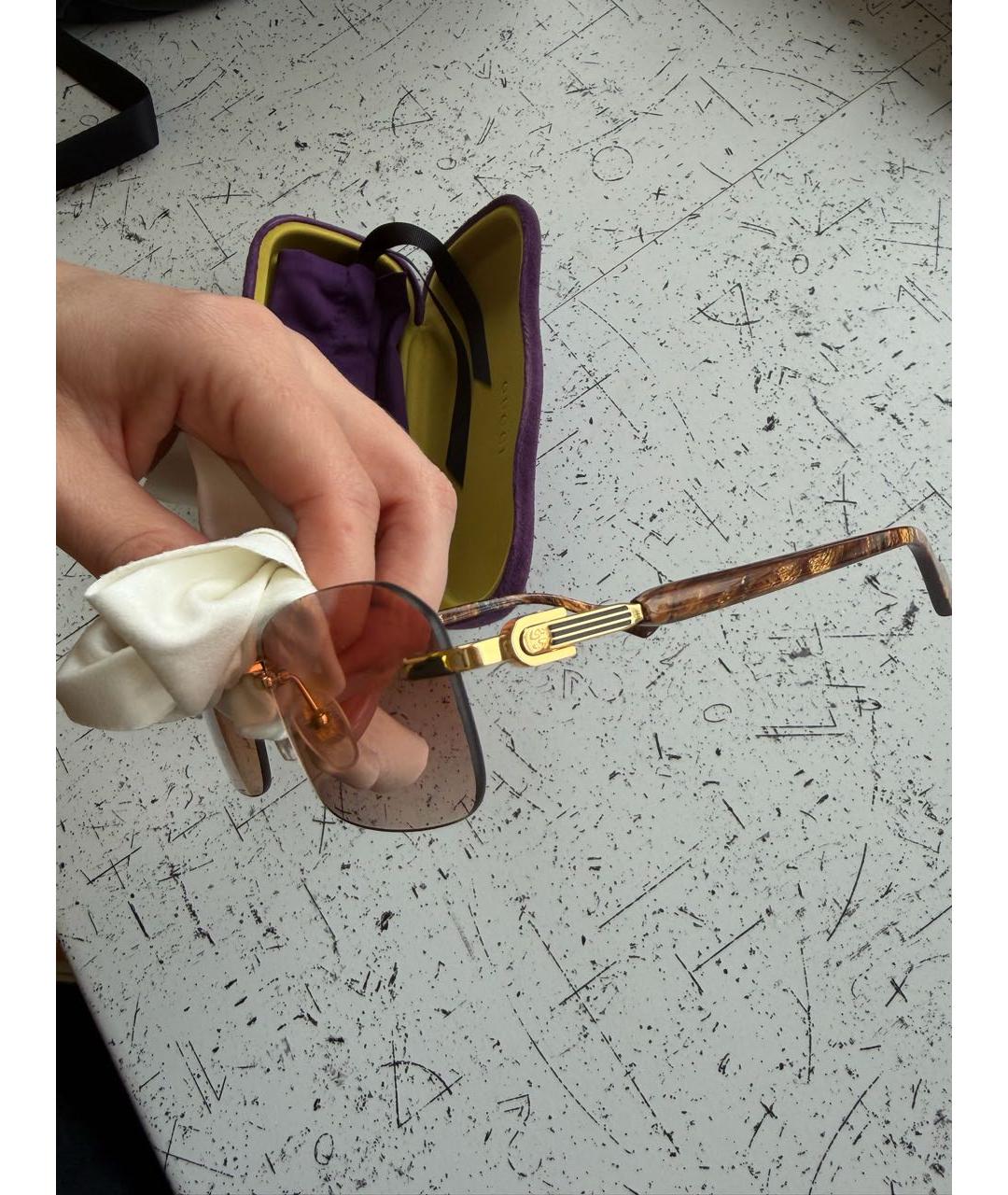 GUCCI Коричневые пластиковые солнцезащитные очки, фото 4