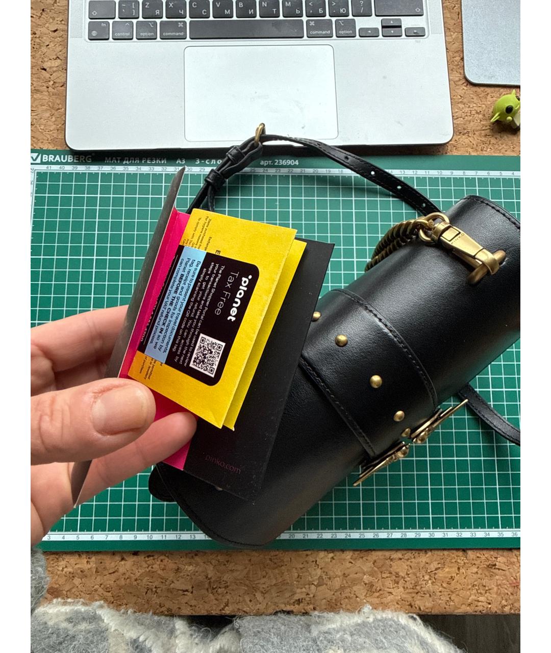 PINKO Черная кожаная сумка через плечо, фото 5