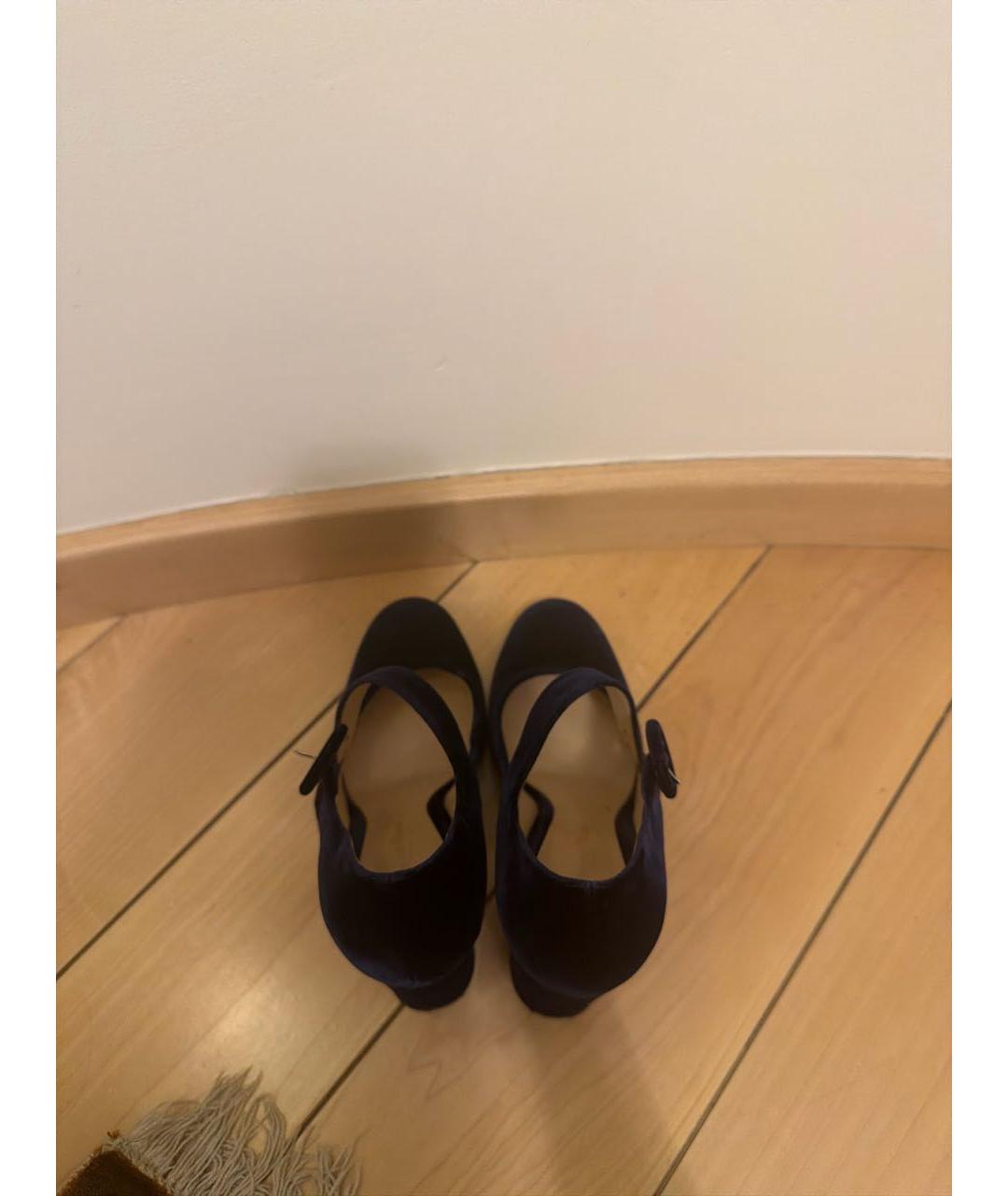 GIANVITO ROSSI Темно-синие бархатные туфли, фото 3