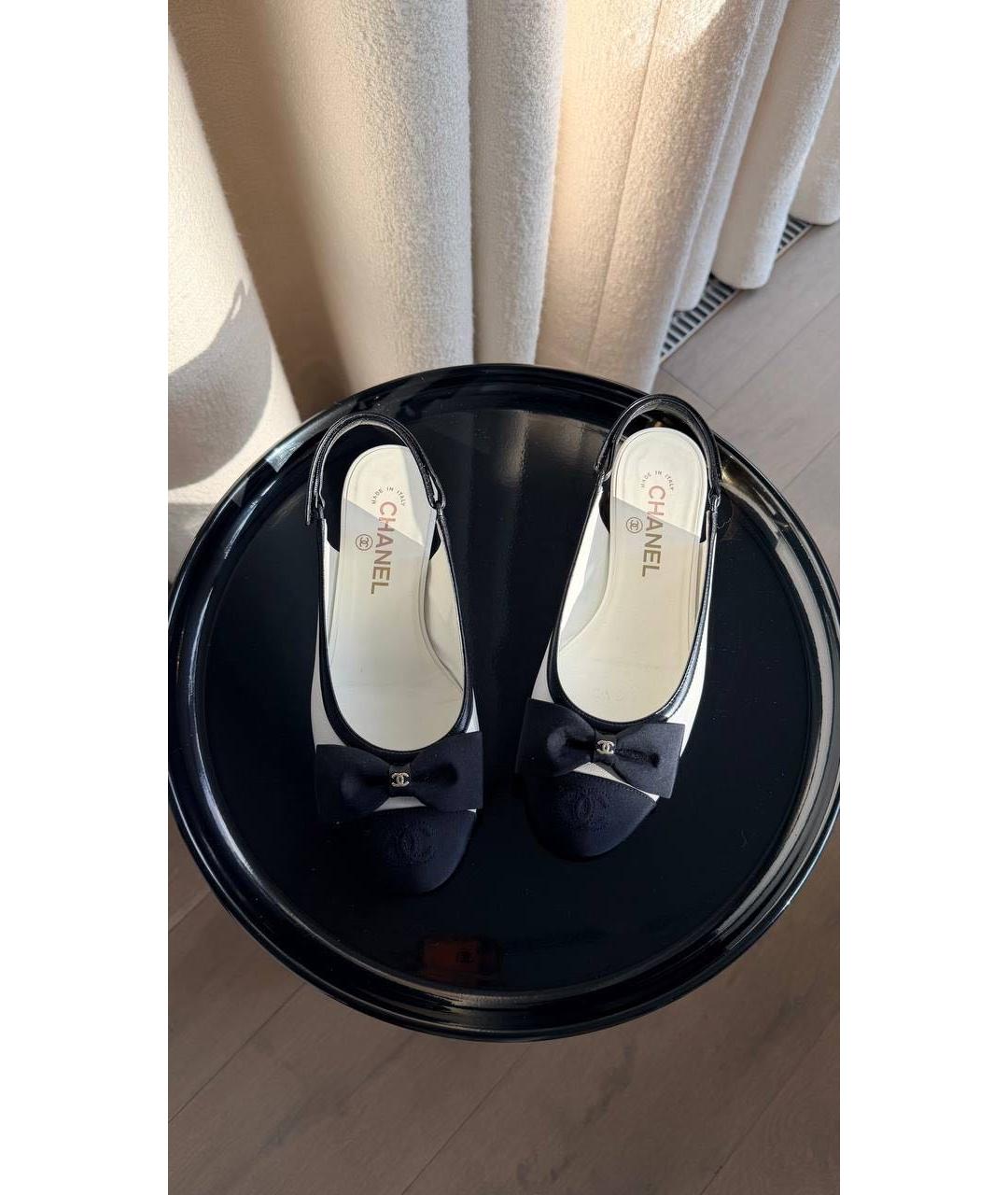 CHANEL Белые кожаные балетки, фото 2