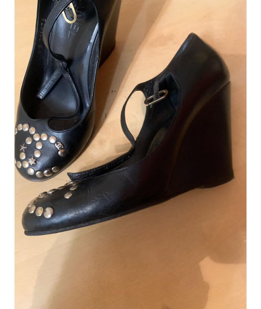 CHANEL Черные кожаные туфли, фото 2