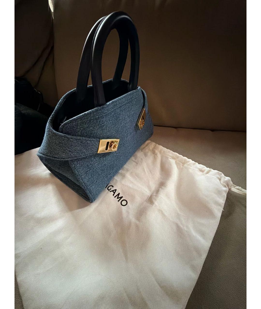 FERRAGAMO Синяя деним сумка с короткими ручками, фото 2