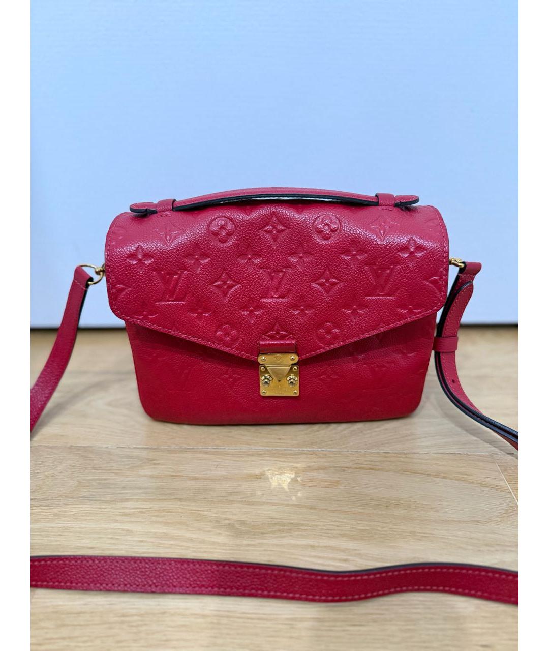 LOUIS VUITTON Красная кожаная сумка с короткими ручками, фото 6