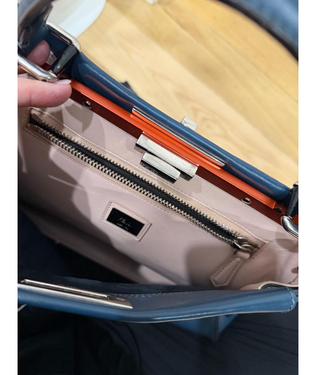 FENDI Синяя кожаная сумка с короткими ручками, фото 4