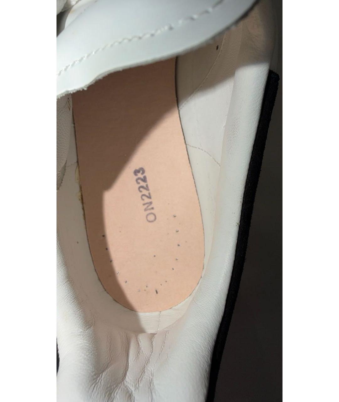 ALEXANDER MCQUEEN Белые кожаные кеды, фото 2