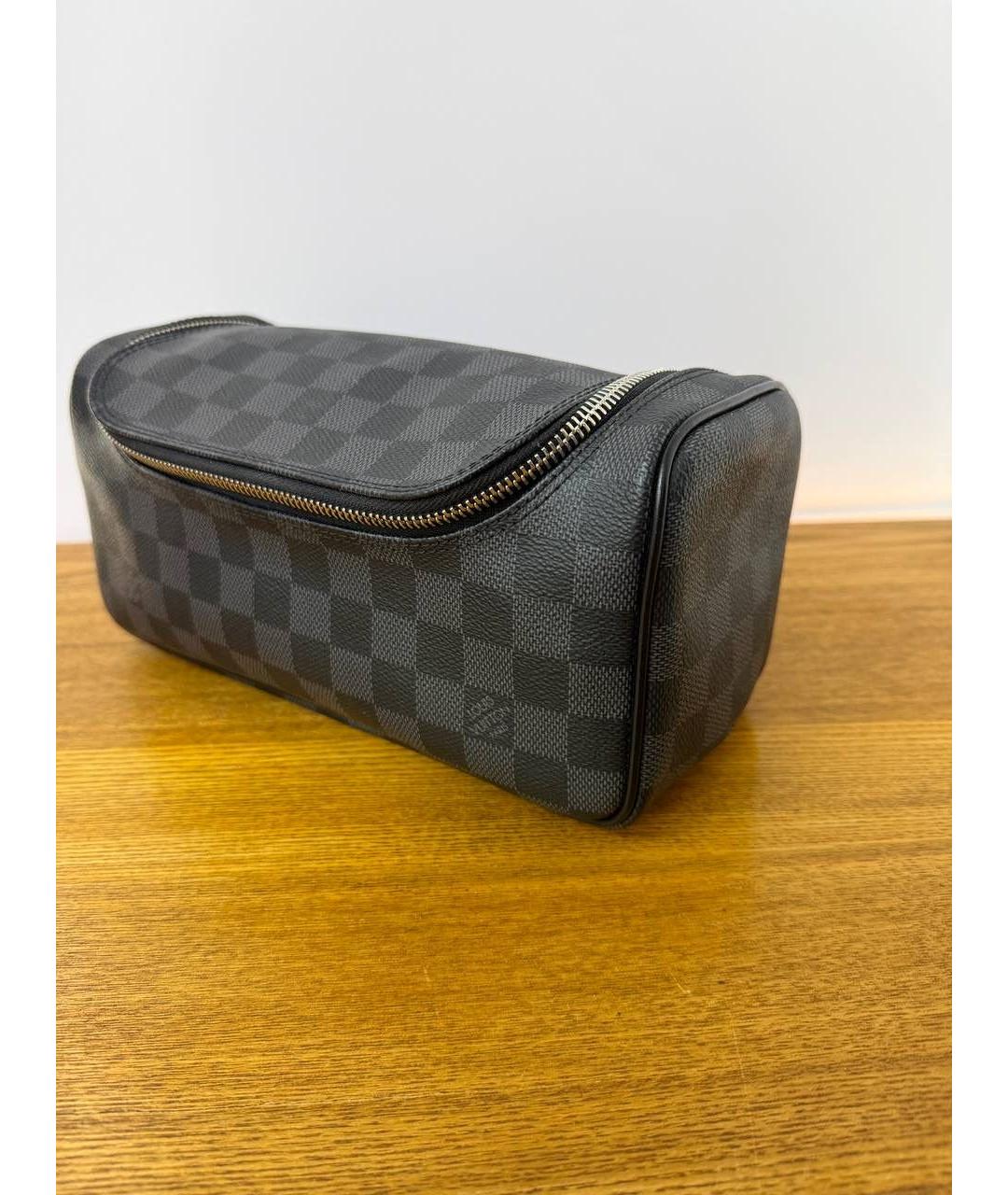 LOUIS VUITTON Черная барсетка, фото 4