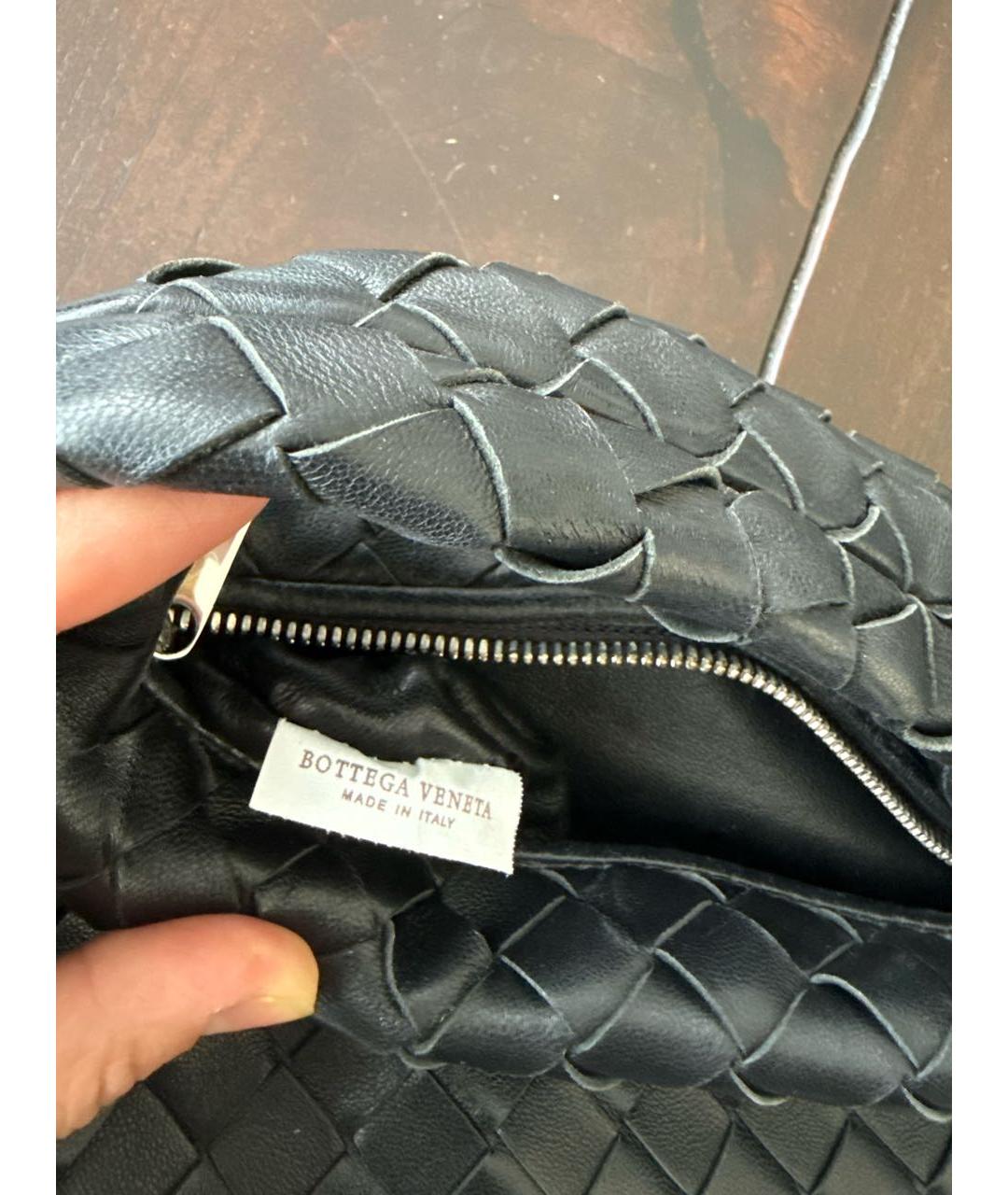 BOTTEGA VENETA Черная кожаная сумка с короткими ручками, фото 5