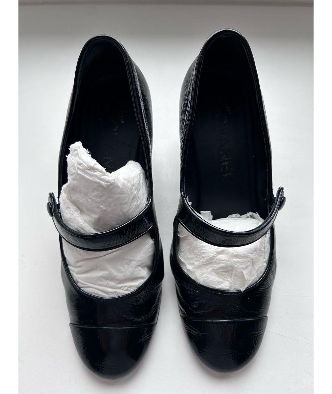 CHANEL Черные туфли из лакированной кожи, фото 2