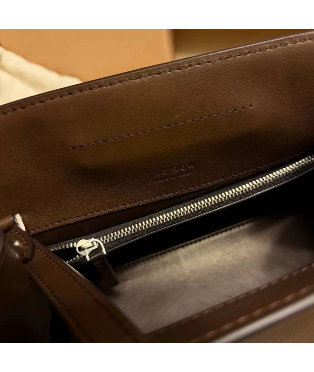 THE ROW Коричневая кожаная сумка тоут, фото 7