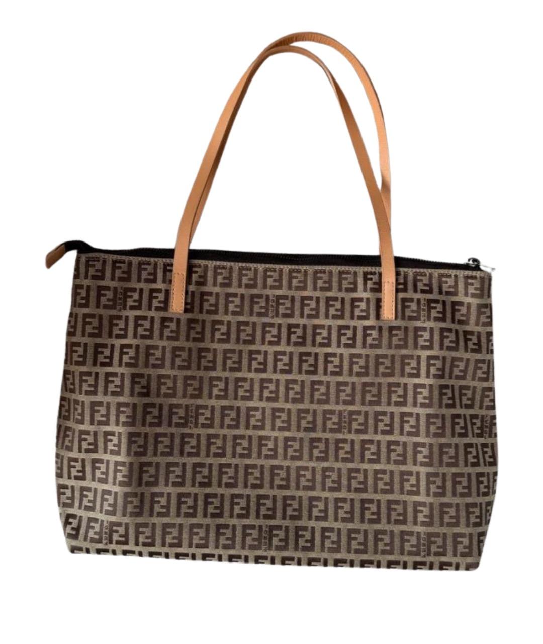 FENDI Бежевая тканевая сумка тоут, фото 1