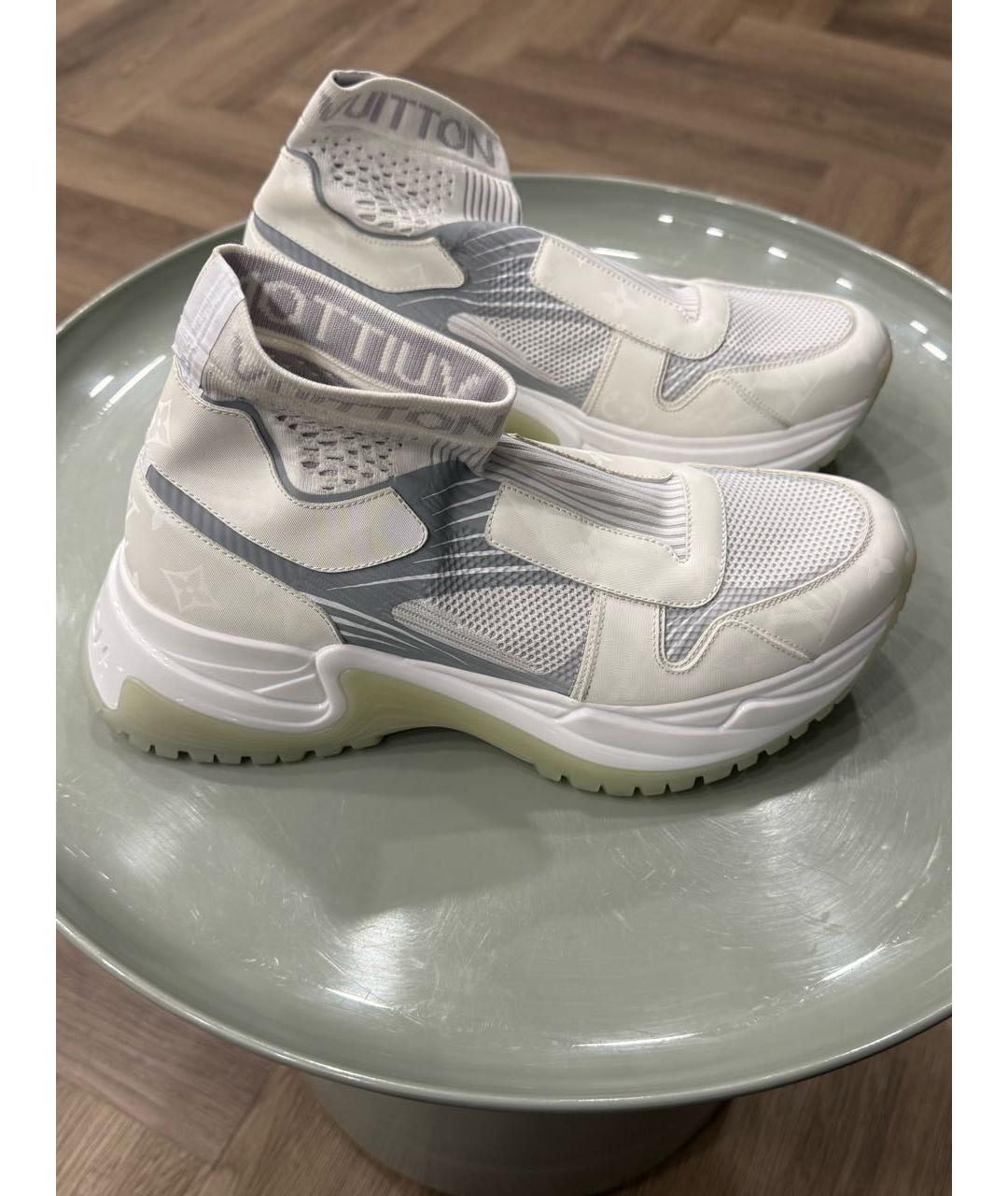 LOUIS VUITTON Белые высокие кроссовки / кеды, фото 3