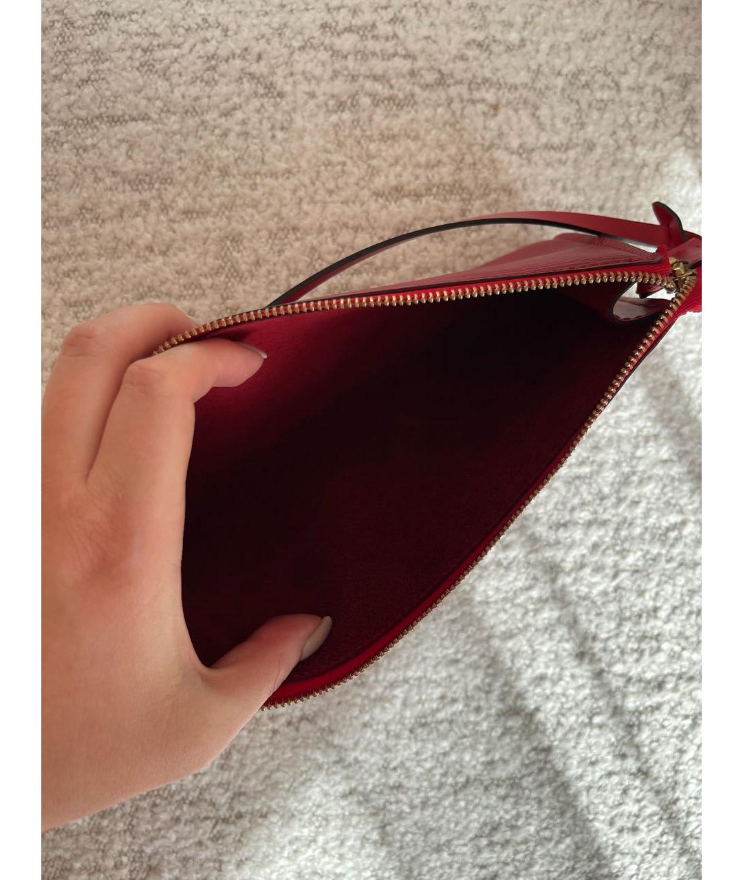 LOUIS VUITTON Красная кожаная сумка с короткими ручками, фото 4