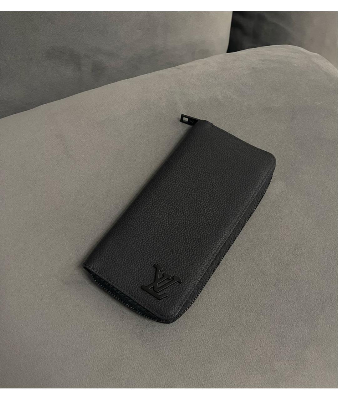 LOUIS VUITTON Черный кожаный кошелек, фото 9