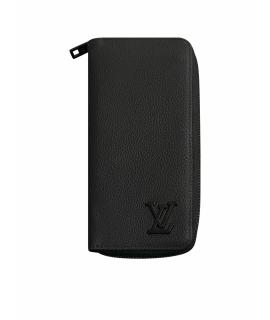 LOUIS VUITTON Кошелек