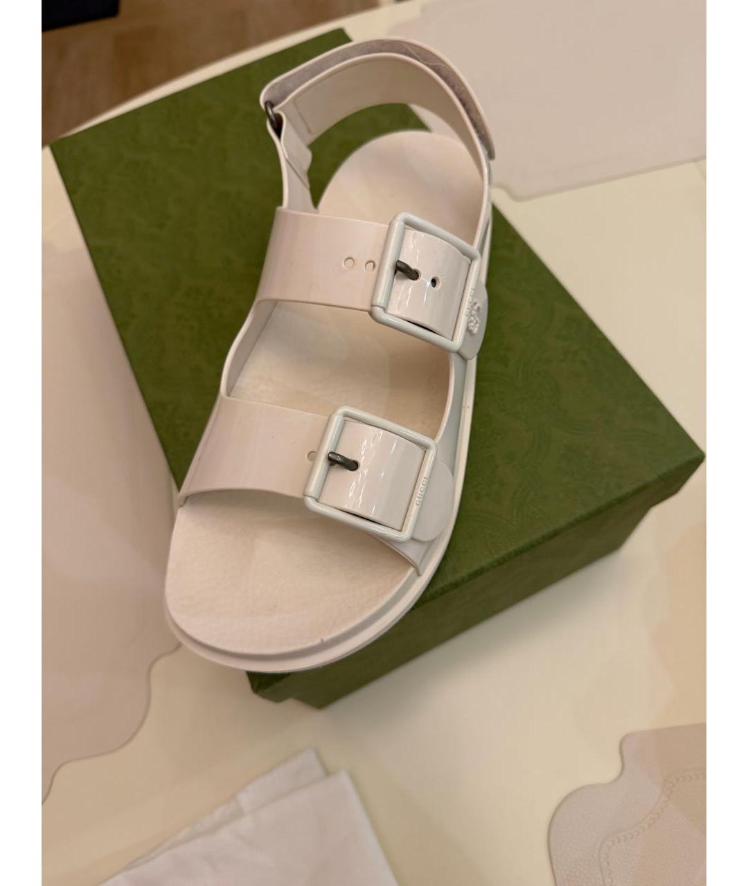 GUCCI Бежевые сандалии, фото 2