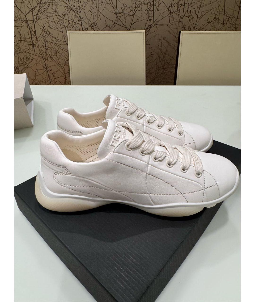 PRADA Белые кожаные кроссовки, фото 7