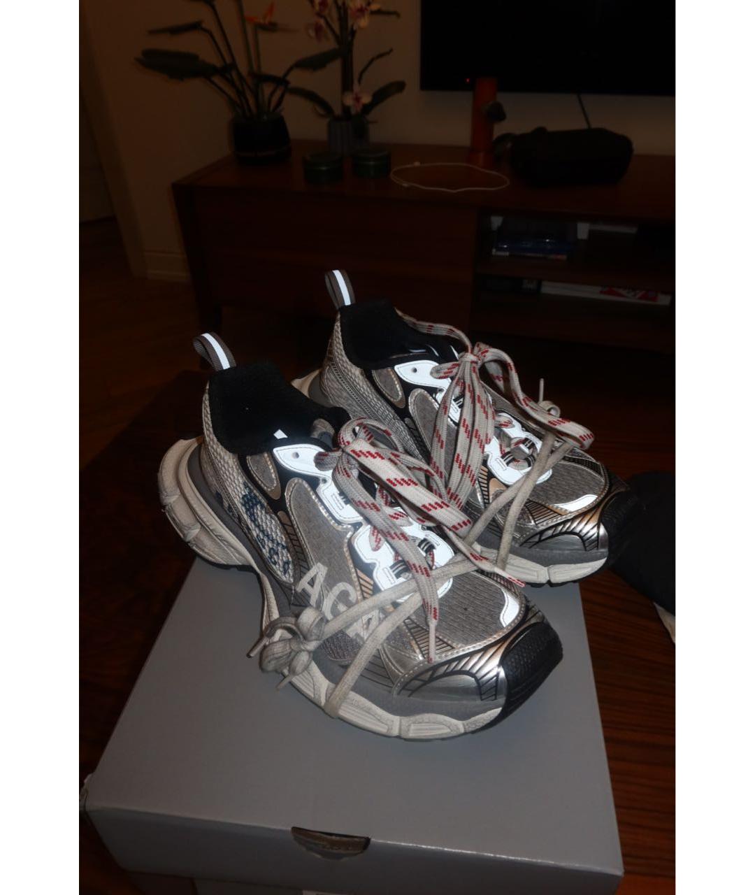 BALENCIAGA Серые кроссовки, фото 3