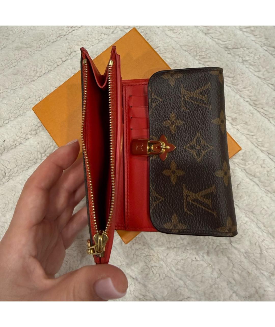 LOUIS VUITTON Коричневый кошелек, фото 6