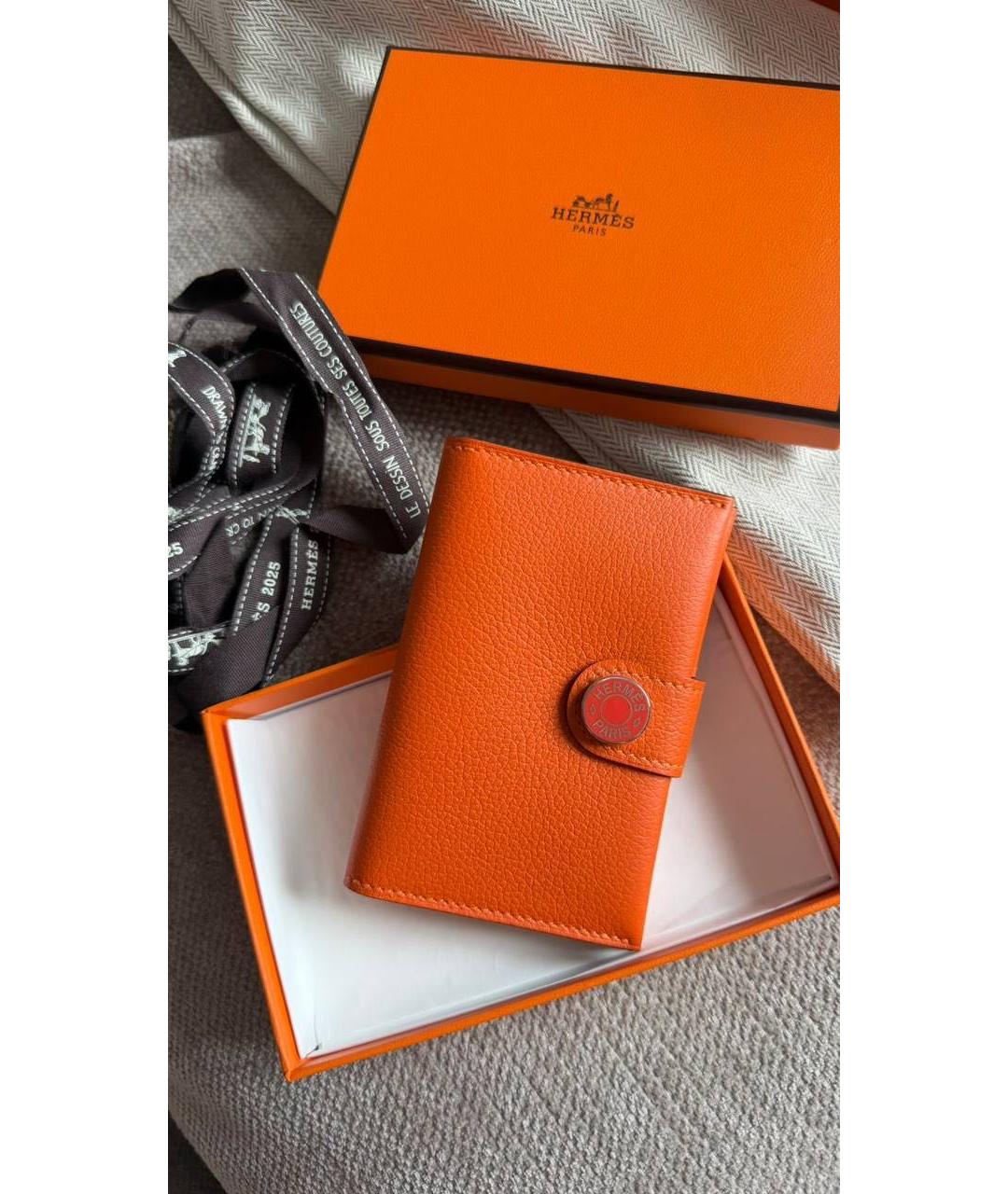 HERMES Оранжевая кожаная визитница, фото 3
