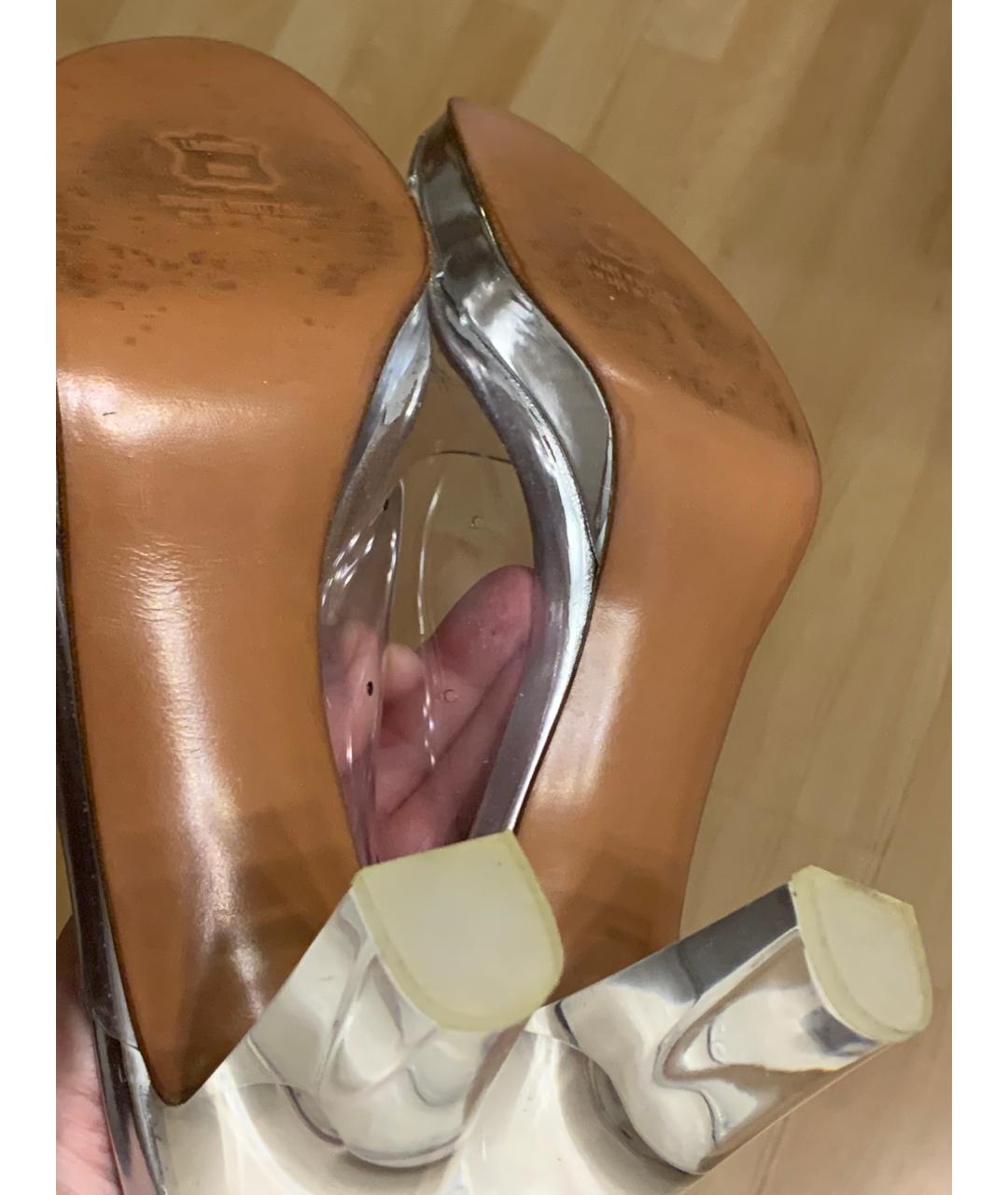 STUART WEITZMAN Серебряные кожаные сабо, фото 5