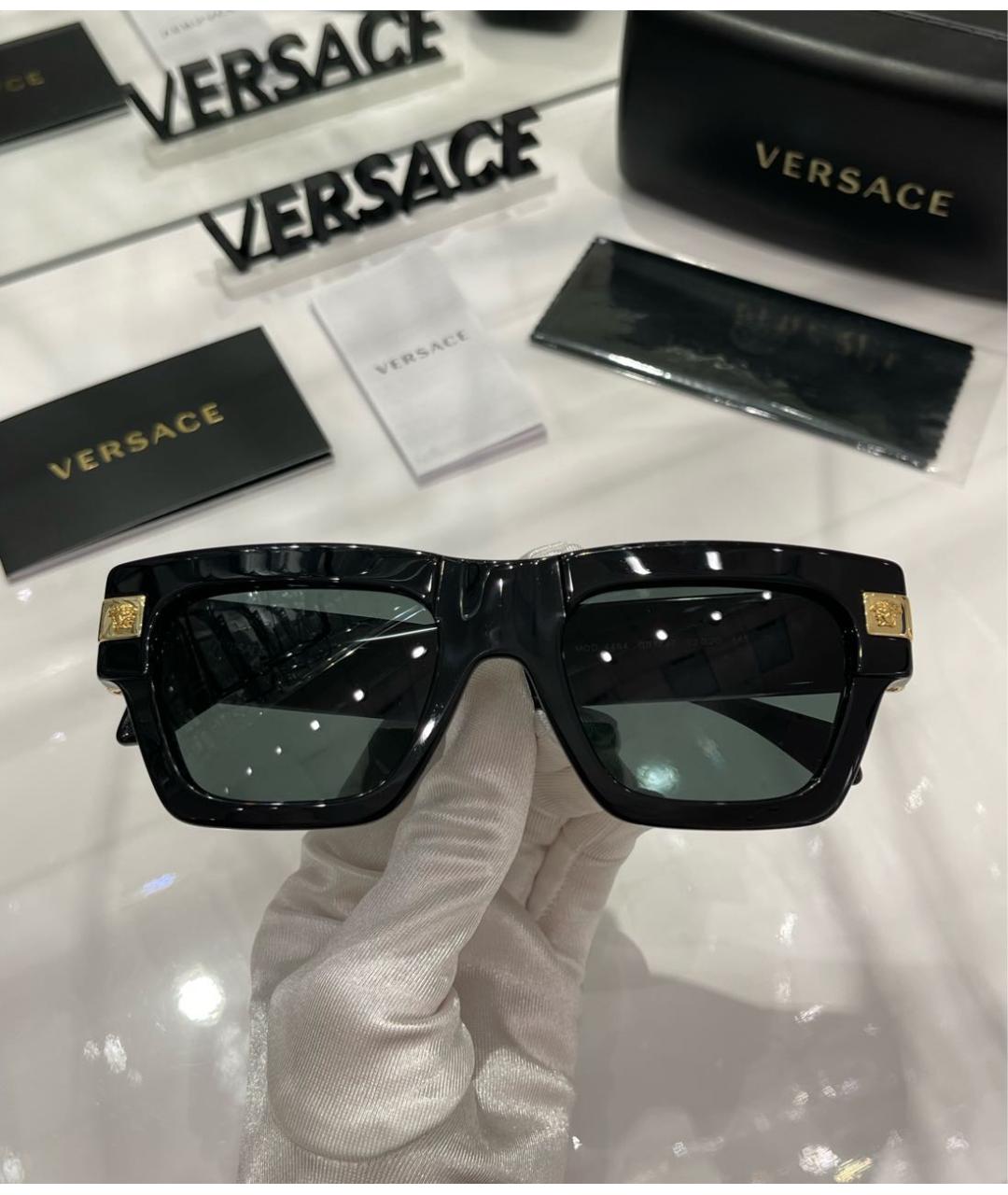 VERSACE Черные пластиковые солнцезащитные очки, фото 2