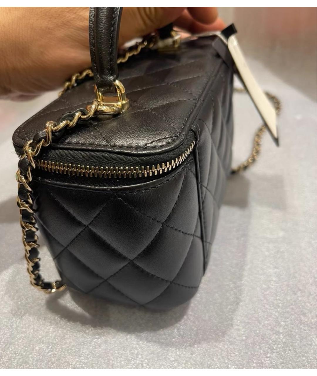 CHANEL Черная кожаная сумка с короткими ручками, фото 4