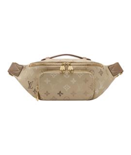 LOUIS VUITTON Поясная сумка