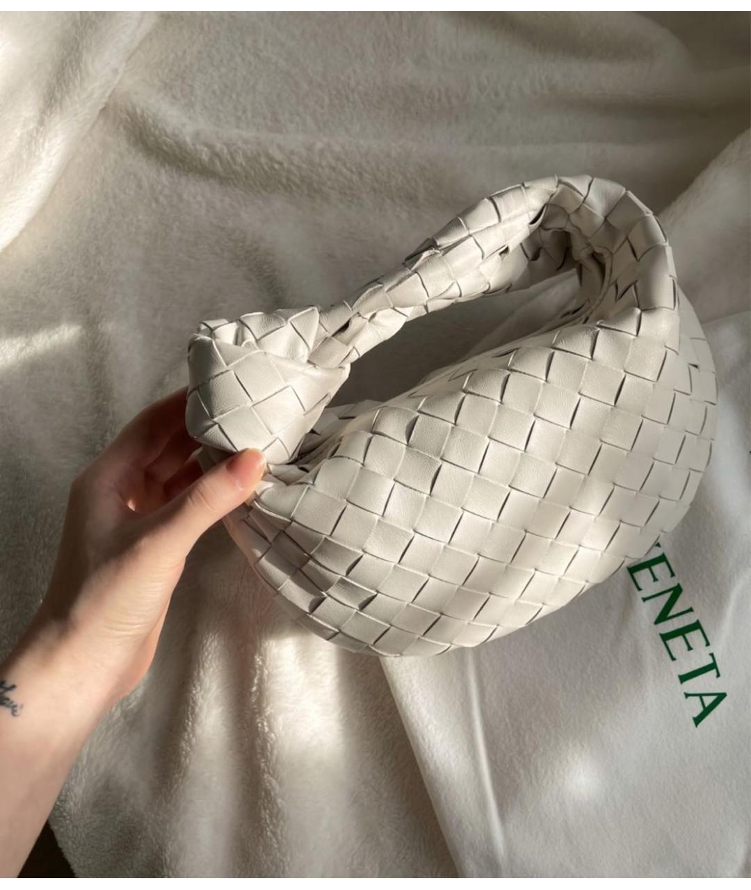 BOTTEGA VENETA Бежевая кожаная сумка с короткими ручками, фото 3