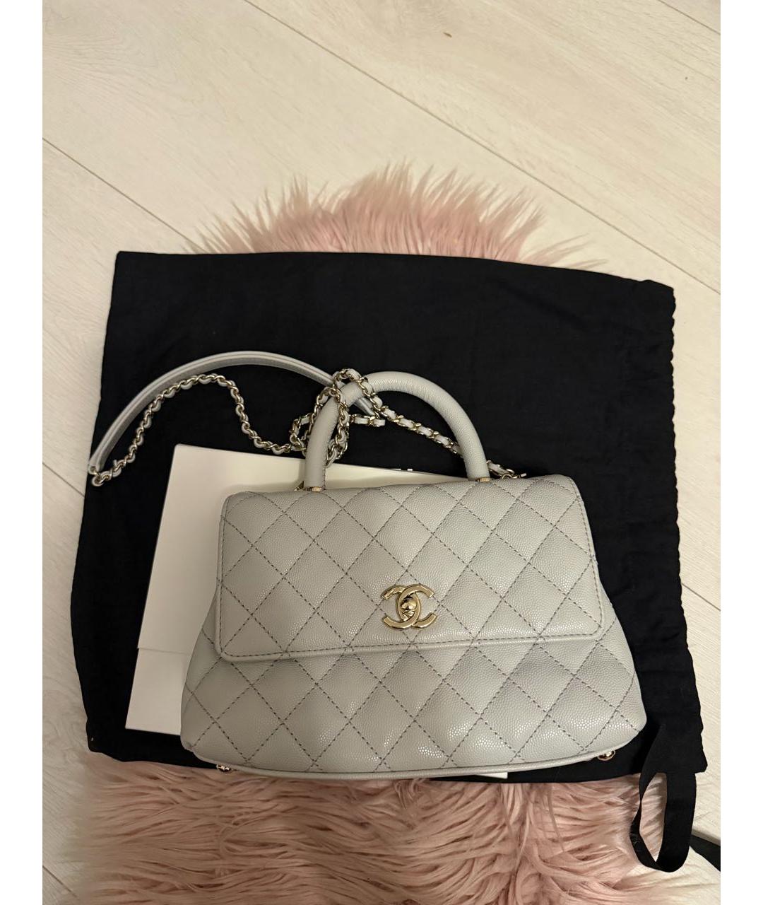 CHANEL Серая кожаная сумка с короткими ручками, фото 5