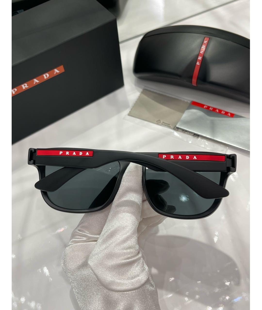 PRADA Черные пластиковые солнцезащитные очки, фото 4