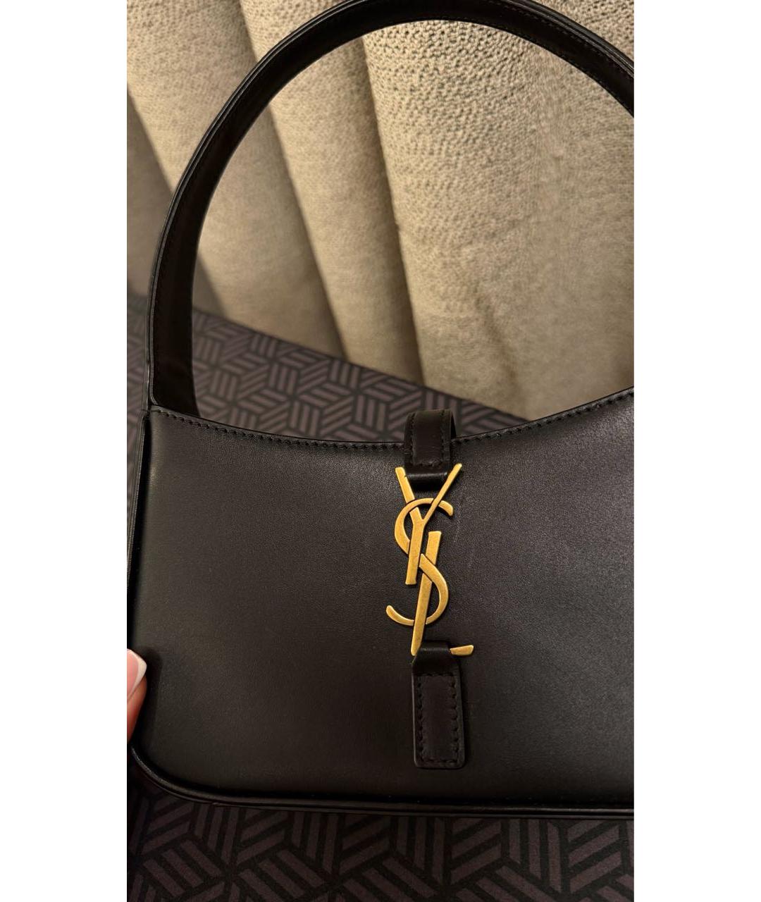 SAINT LAURENT Черная кожаная сумка с короткими ручками, фото 3