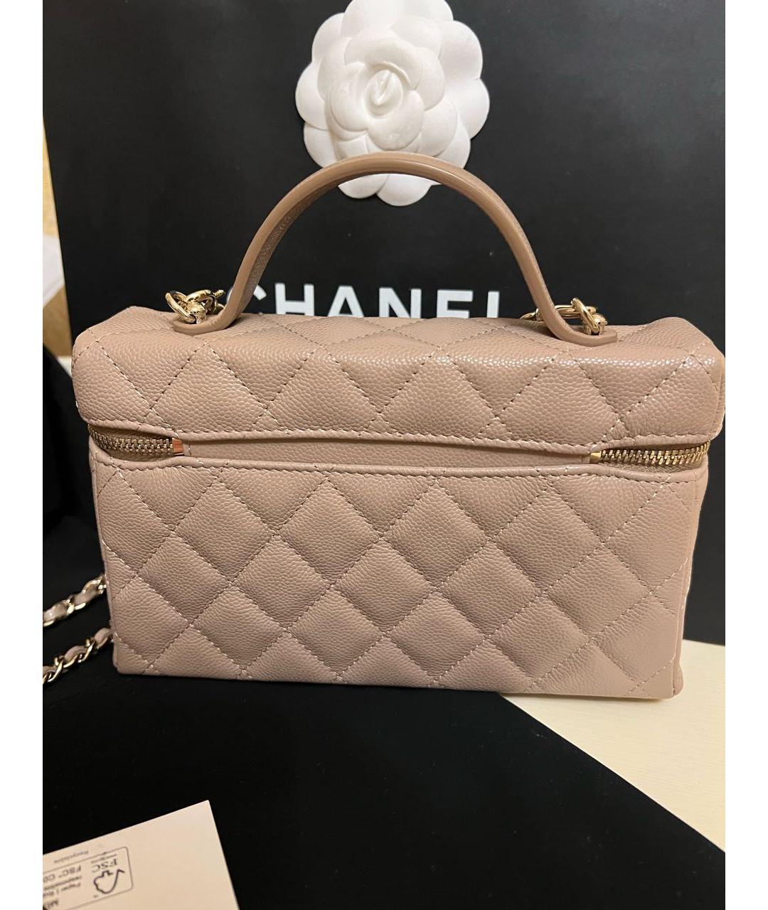 CHANEL Бежевая кожаная сумка с короткими ручками, фото 3