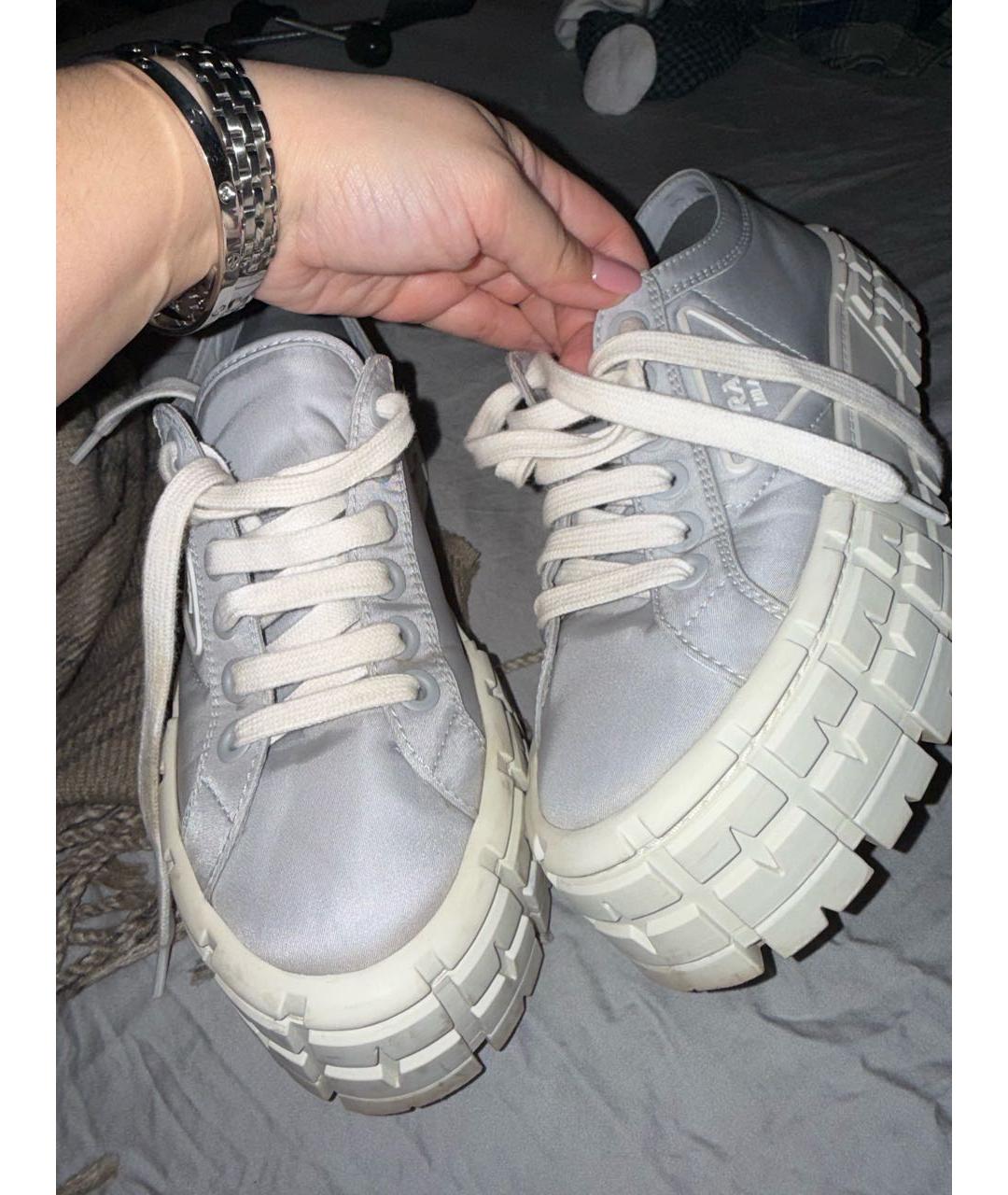 PRADA Голубые текстильные кеды, фото 2