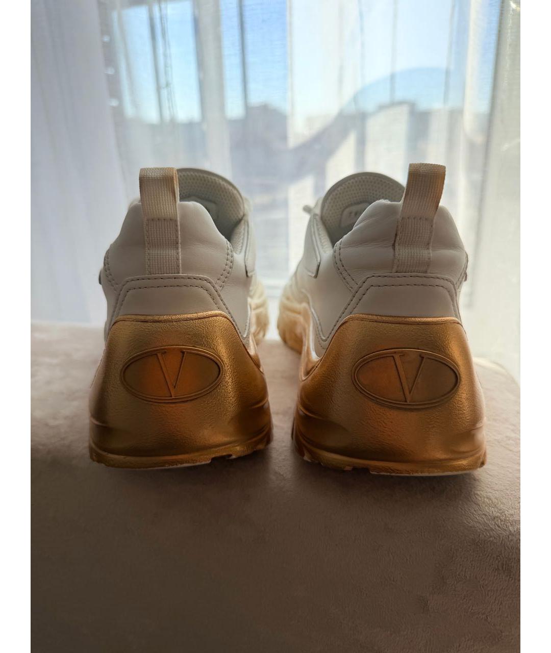 VALENTINO Белые кожаные кроссовки, фото 4