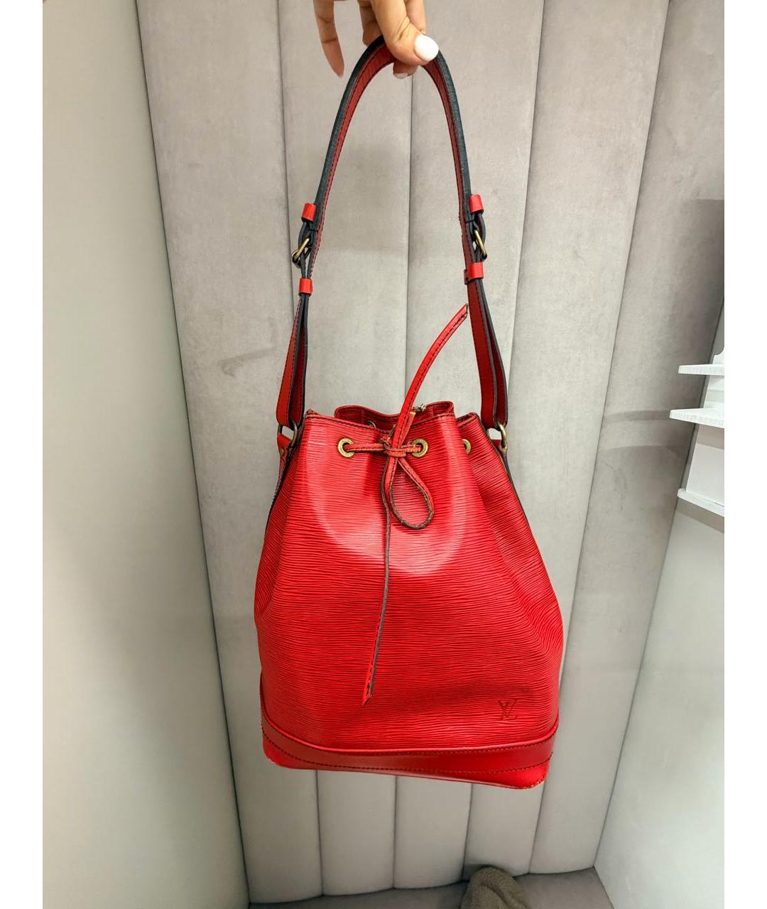 LOUIS VUITTON Красная кожаная сумка тоут, фото 5