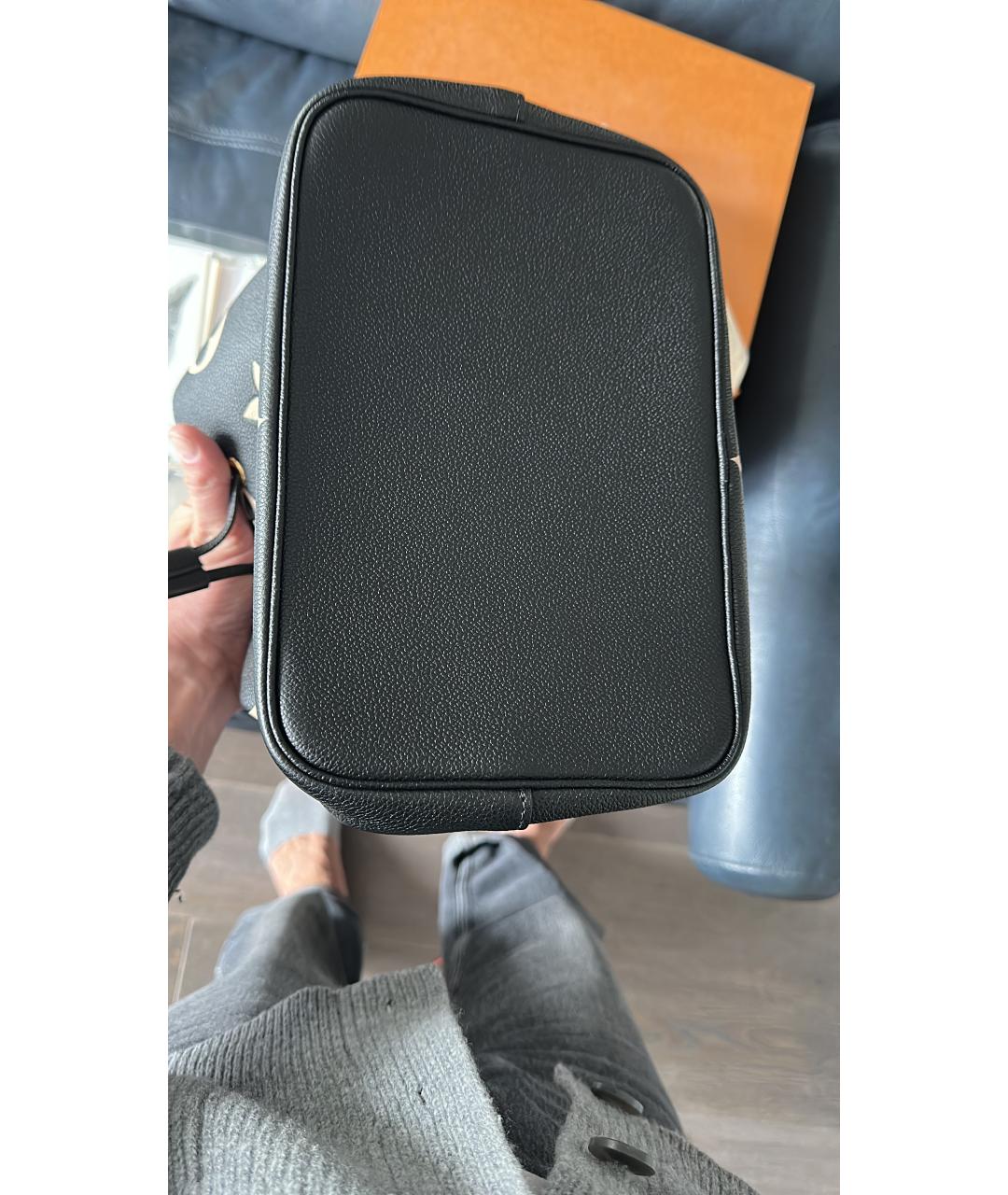 LOUIS VUITTON Черная кожаная сумка через плечо, фото 4