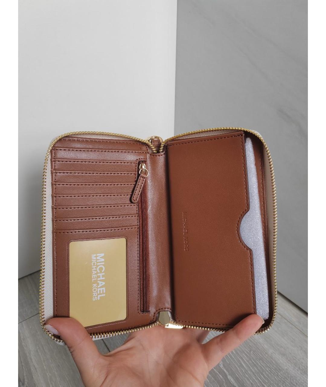 MICHAEL KORS Бежевый кошелек, фото 5