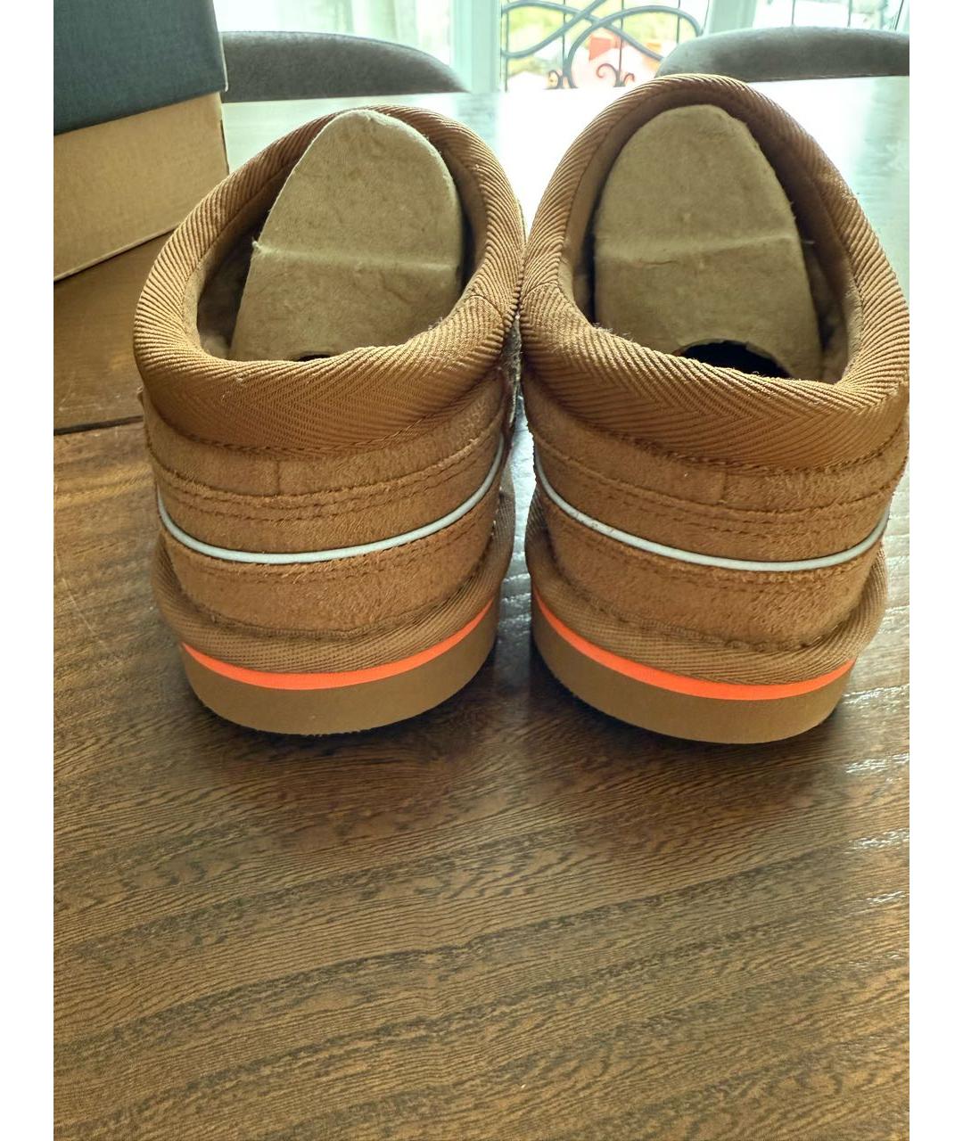 UGG AUSTRALIA Горчичные замшевые ботинки, фото 4