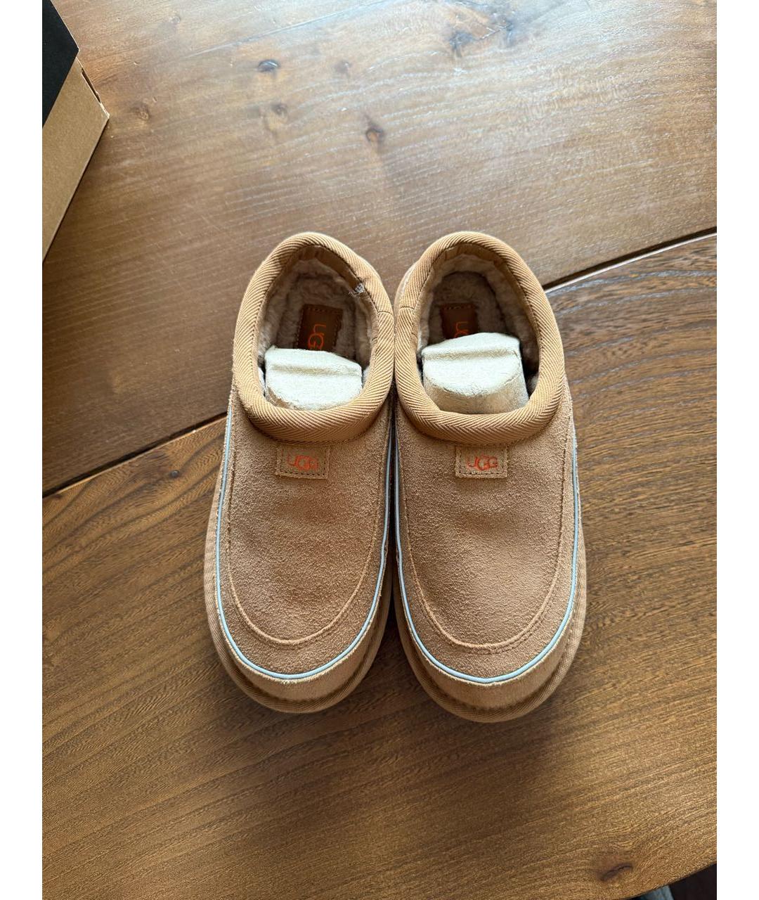 UGG AUSTRALIA Горчичные замшевые ботинки, фото 3